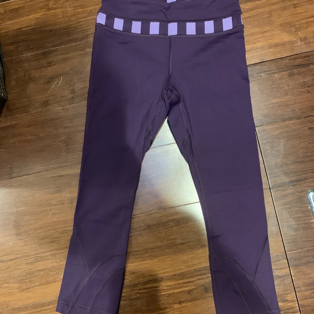 Run Inspire Crop II Size 4 - Picture 2 of 4